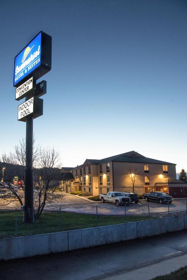 Summerset Hotel And Suites Rapid City West Exterior photo